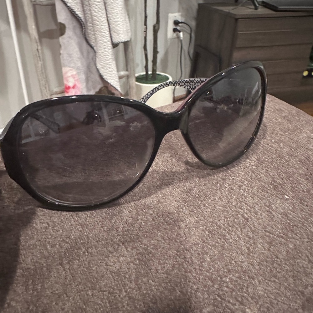 Coach Sunglasses - Picture 2 of 11